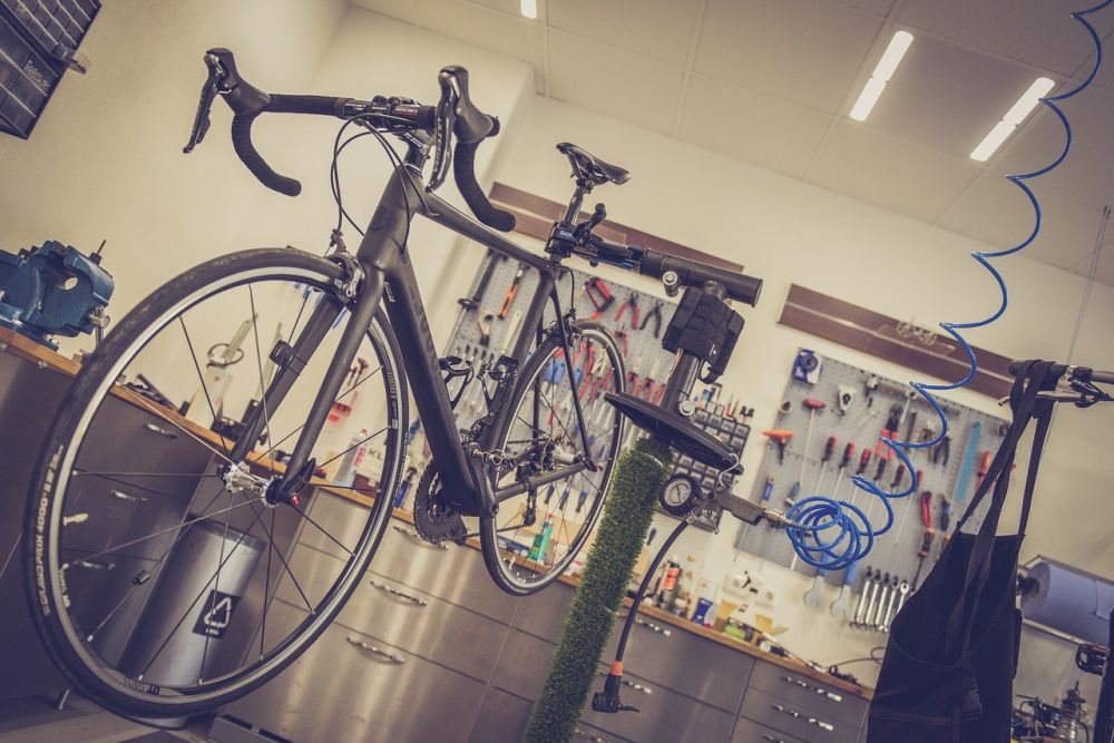 Cykelverkstad i Köping: Navet för cykelentusiaster